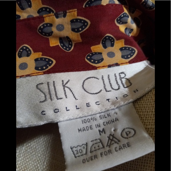 Silk Club 100% Silk Burgundy- Long Sleeve Button Down Printed Collar Shirt - Picture 5 of 5